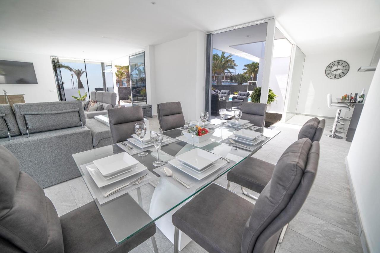 Valhalla Villa Playa Blanca  Buitenkant foto